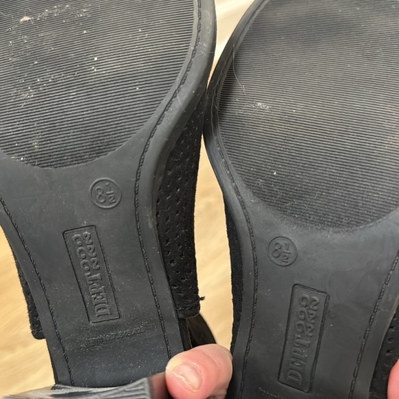 Women's Dept 222 Black Block Heels Suede Sandal Shoes Size 8.5 - Picture 7 of 7